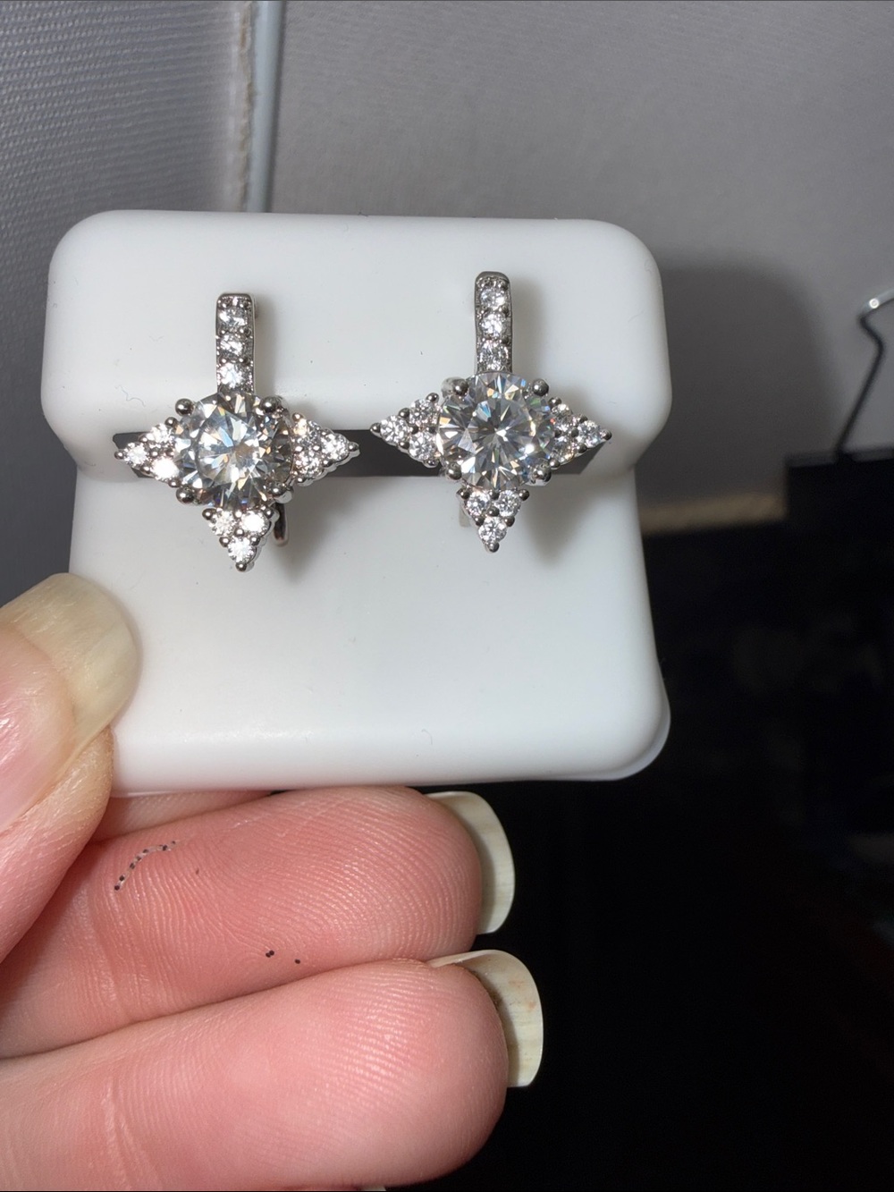 Sparkling 926 Sterling Silver Star Drop GRA CERTIFIED MOSSANITE DIAMOND earrings